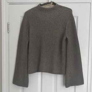 Banana Republic Cozy, warm sweater, 100% merino wooll